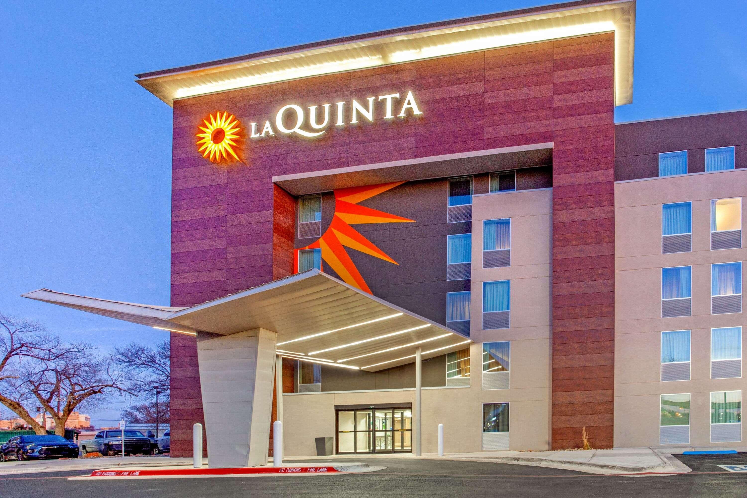 La Quinta By Wyndham Lubbock West Medical Center Hotell Exteriör bild