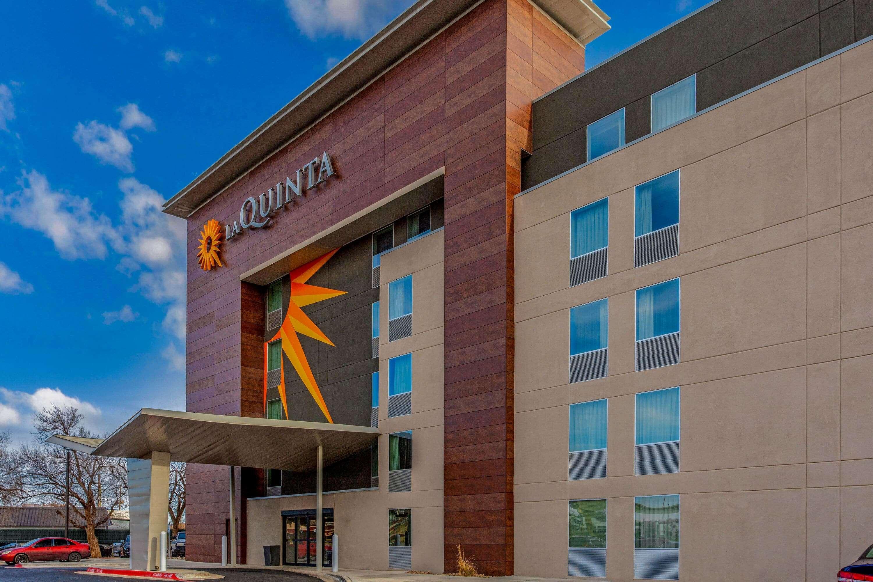 La Quinta By Wyndham Lubbock West Medical Center Hotell Exteriör bild
