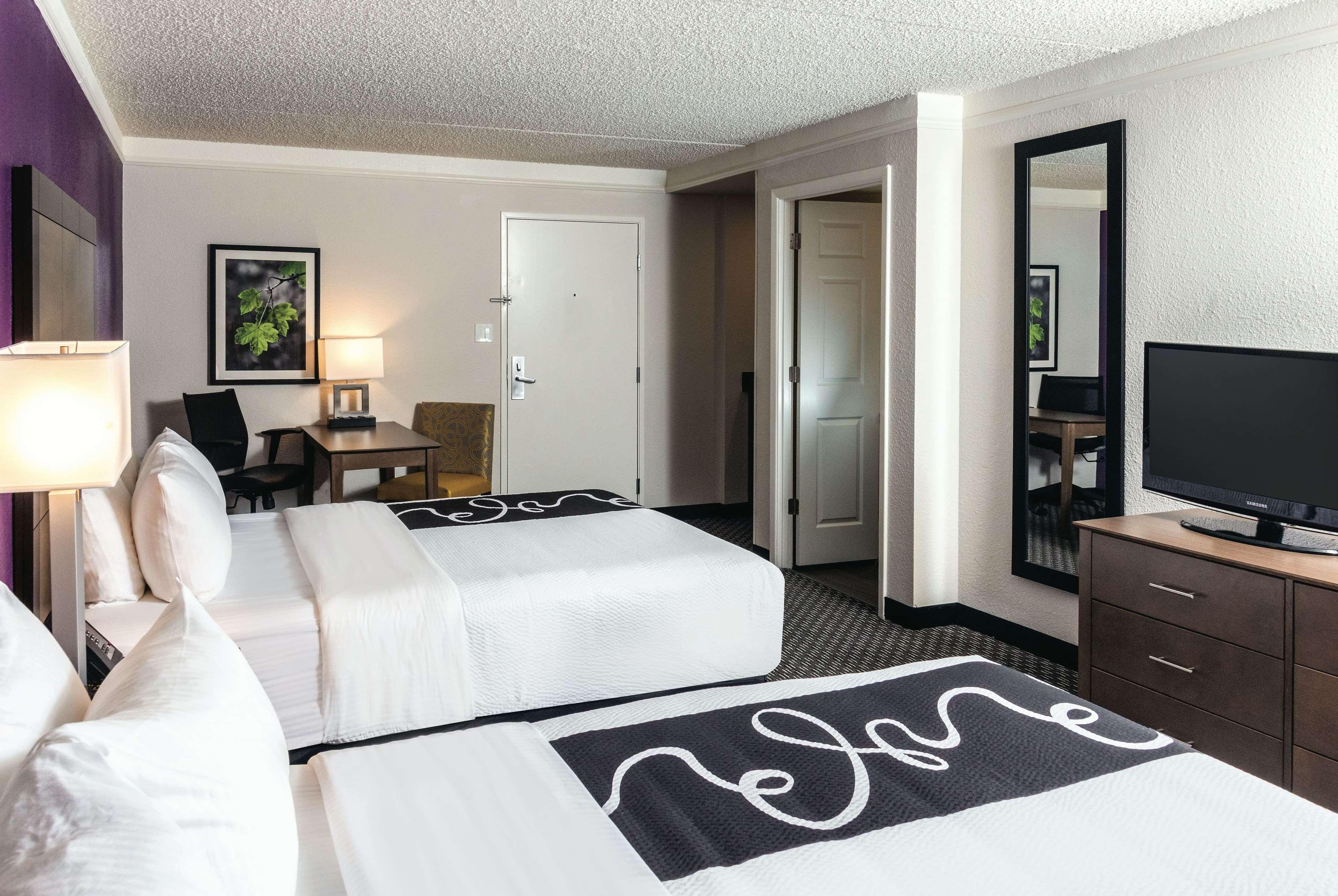 La Quinta By Wyndham Lubbock West Medical Center Hotell Exteriör bild