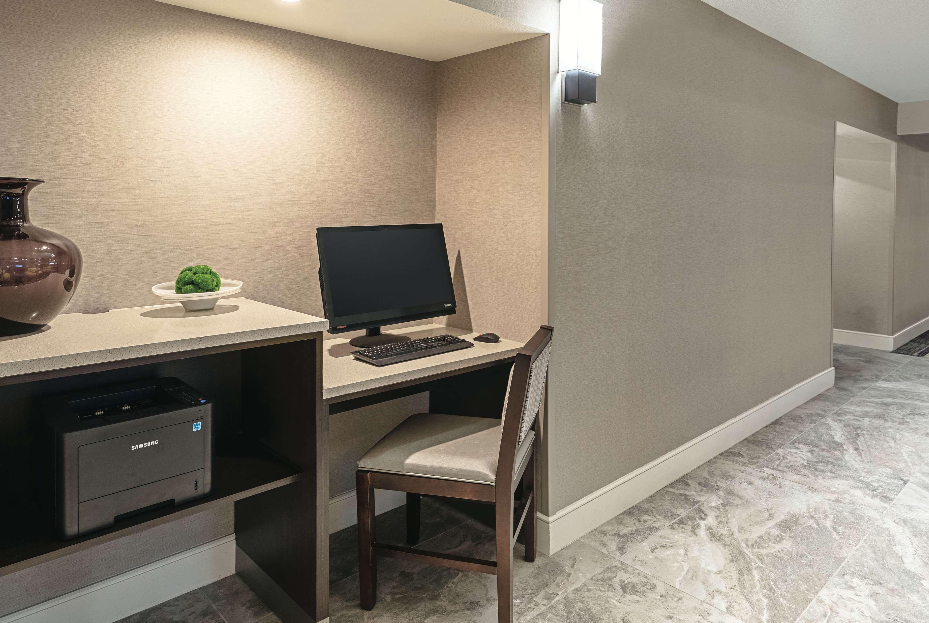 La Quinta By Wyndham Lubbock West Medical Center Hotell Exteriör bild