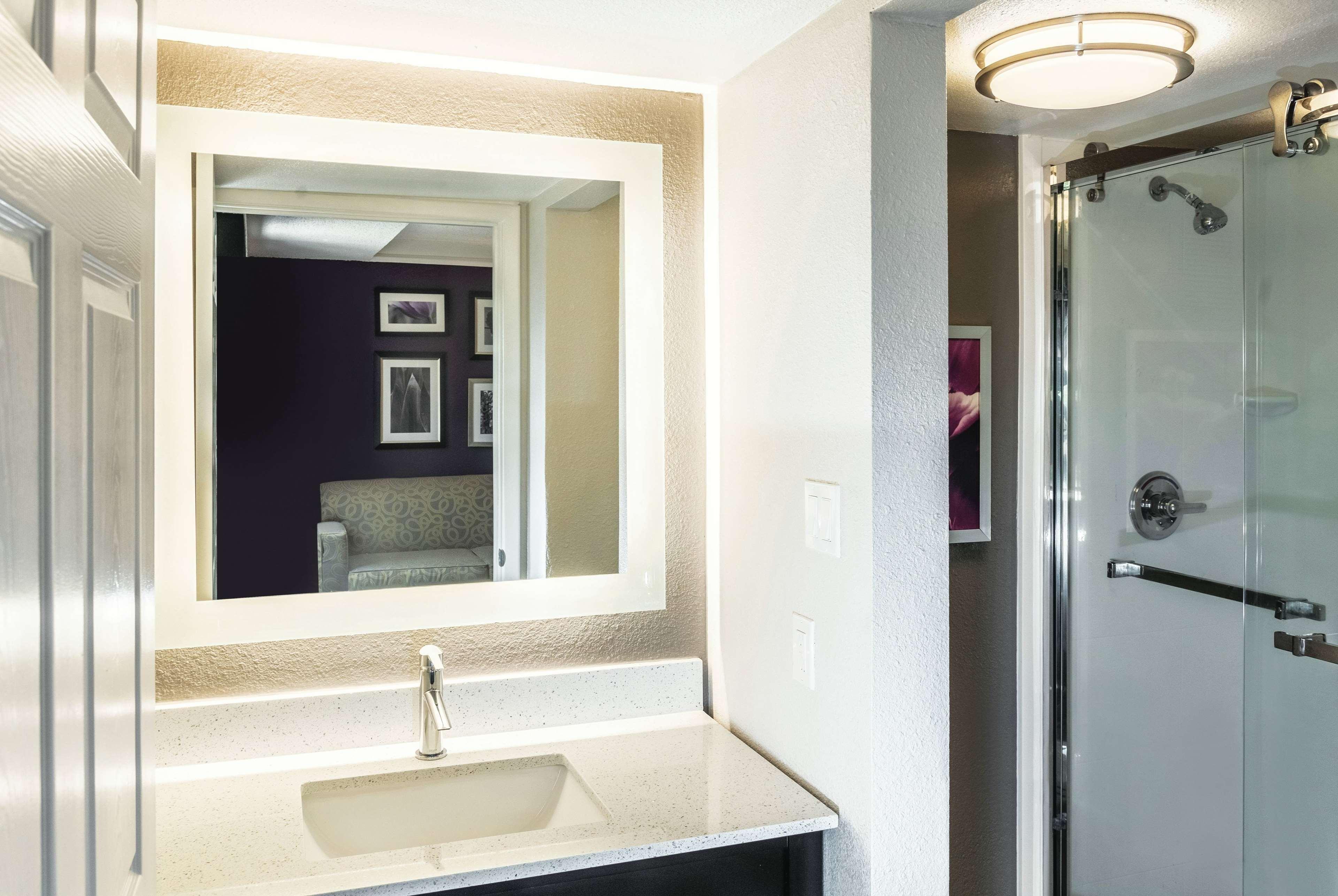 La Quinta By Wyndham Lubbock West Medical Center Hotell Exteriör bild