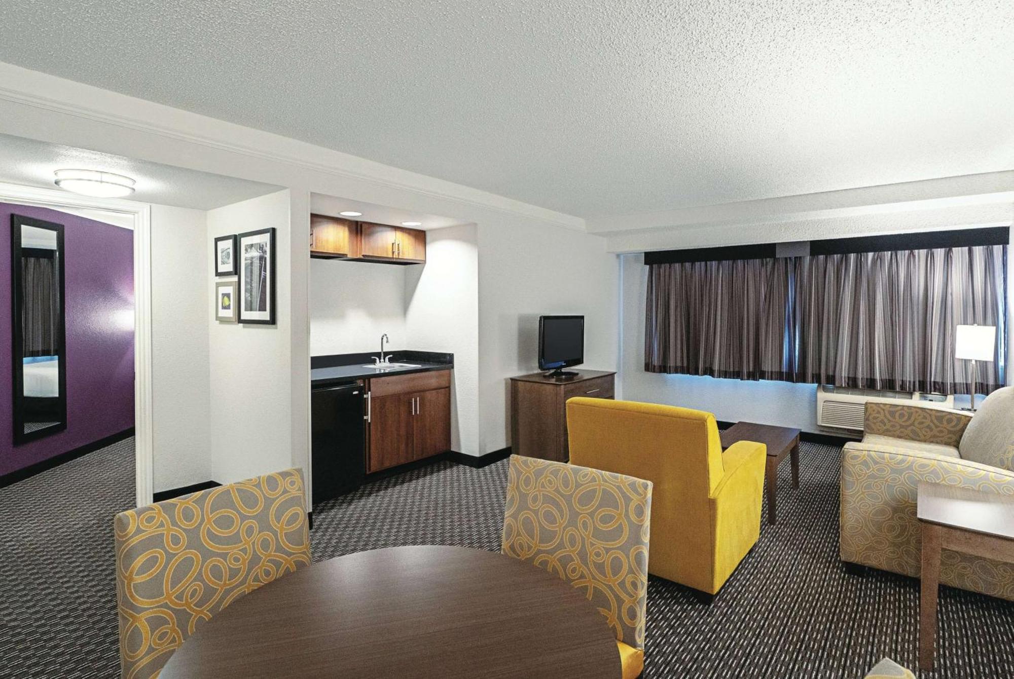 La Quinta By Wyndham Lubbock West Medical Center Hotell Exteriör bild
